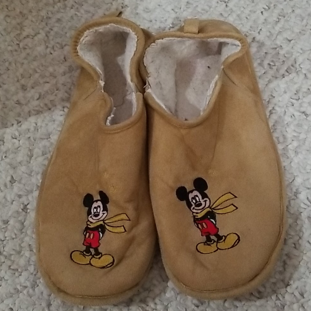 Slippers